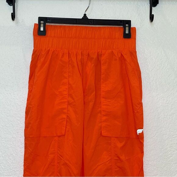 Fabletics Ultra High Waisted Piped Nylon Pant NWT! in Passion Orange size XS - Picture 4 of 14